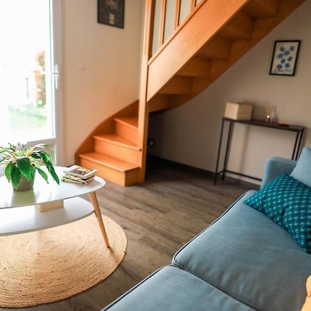 La Maison D'Elise Bed & Breakfast Dollon Екстериор снимка